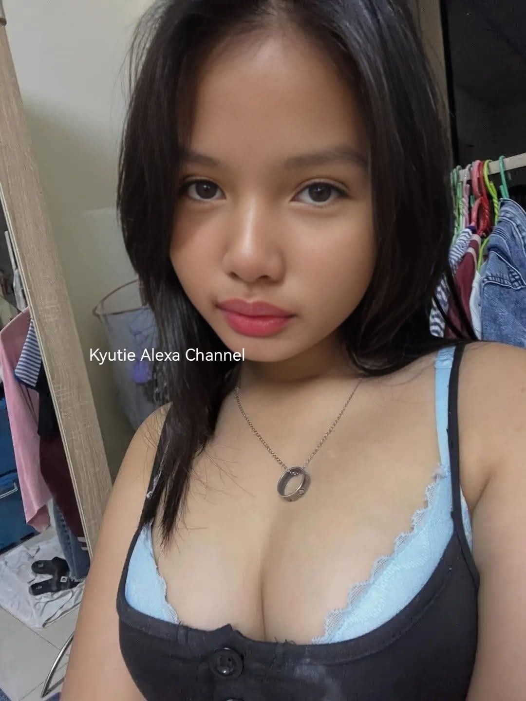 Video Viral Lagi Terbaru 2025 Indonesia Bibirmu Menarik Nafasku Tutorial Top Global